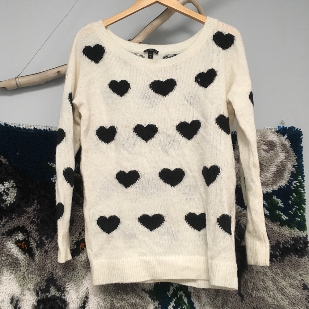 Express size M Hearts Sweater